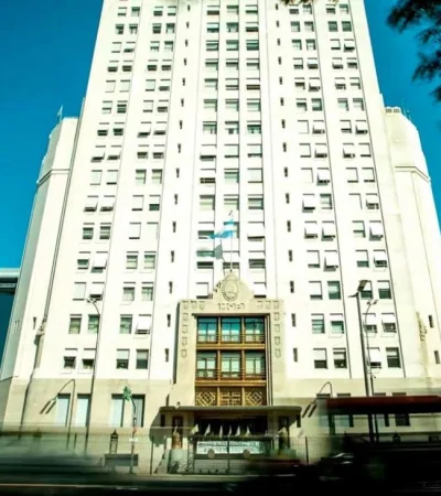 11041-ministerio-de-capital-humano-sin-alimentos-y-en-crisis-png.