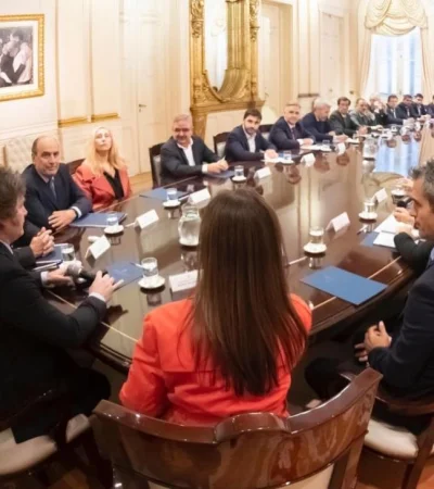 francos-y-milei-1-jpg.