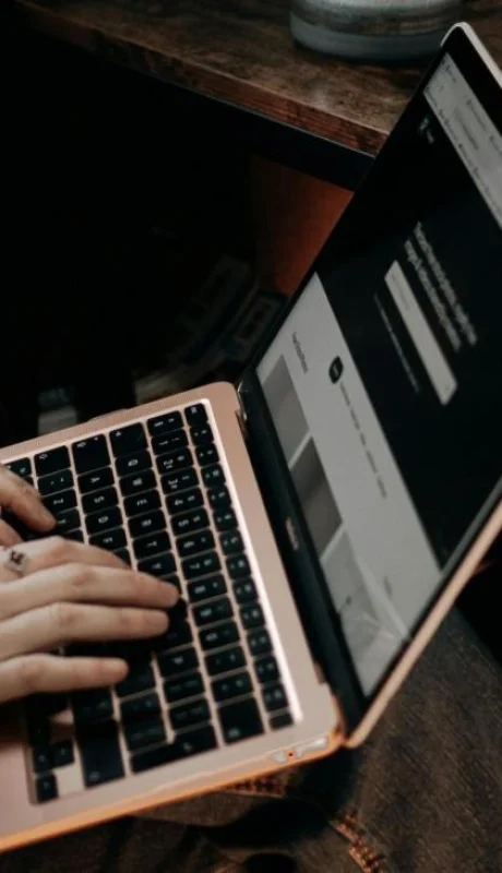 pexels-lisa-fotios-15391257-jpg.