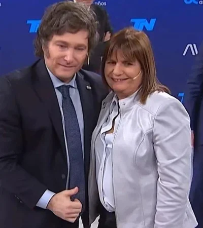 milei-y-bullrich-reconciliados--jpg.