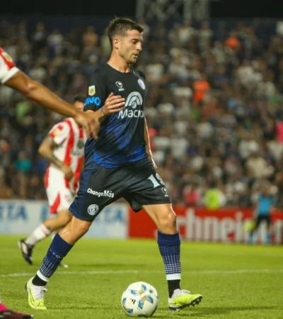 gga1dwhwyaeb3xb-jpg.