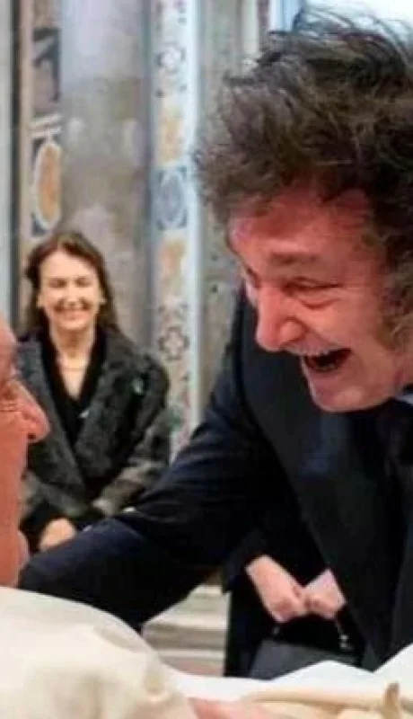 milei-y-francisco-jpg.