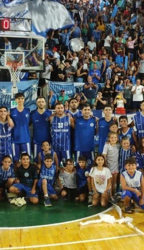 whatsapp-image-2024-03-14-at-00-37-29-jpeg.