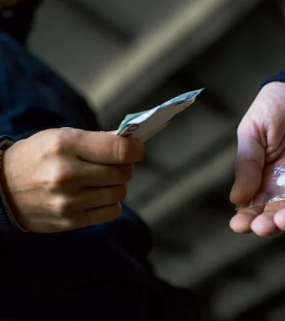 0826a0ee-8acd-4de7-bf51-1816e473edb4