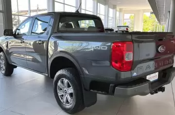 "Guerra de precios" entre pickups nacionales: la Hilux bajó 2% y la Ranger 3%