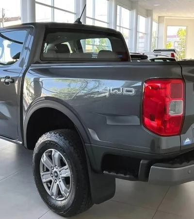 Ford Ranger.