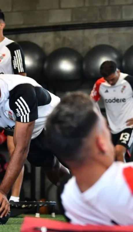 gh2bpf5w0aagud9-jpg.