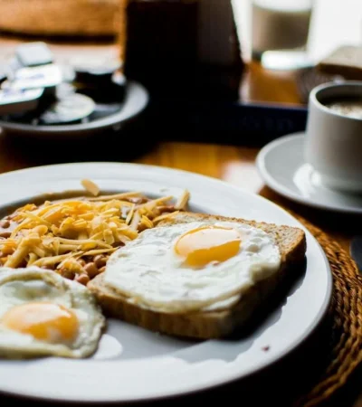 pexels-julian-jagtenberg-103124-jpg.