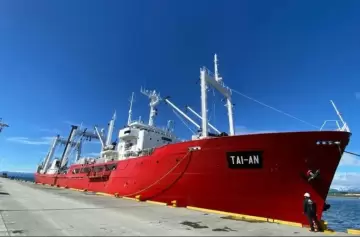 Pesca ilegal y depredación: que decidirá Milei