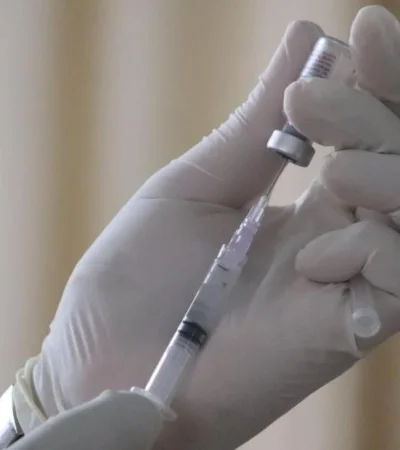 vacunas-coronavirus-png.