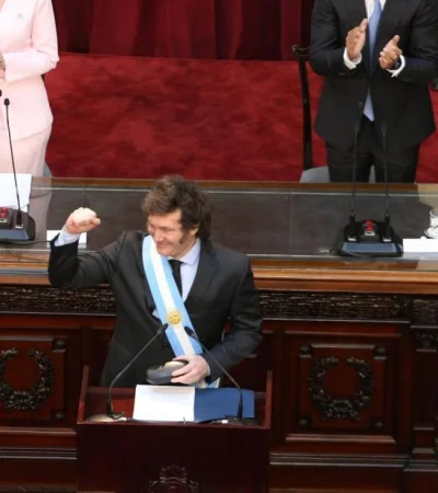 1709337919240201563-jpg.