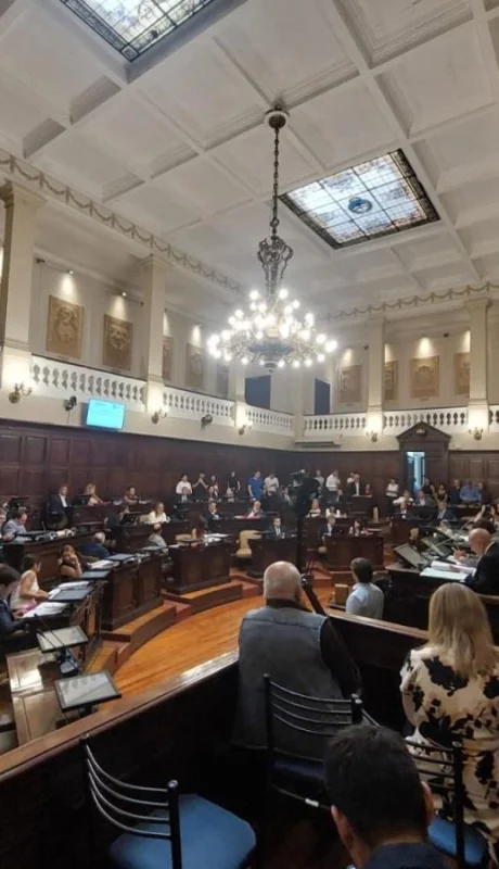 5893ba15-9ff1-4d71-9f75-aa951eeb433d-jpg.