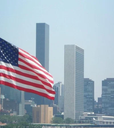 757606192-261e8d5a9f-b-jpg.