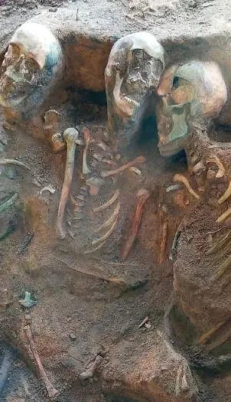 fosa-comun-huesos-alemania-jpg.