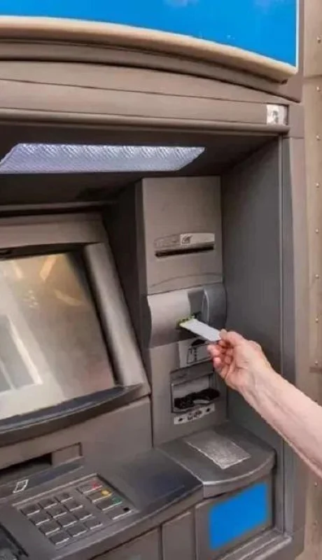 jubilada-cobrando-jpg.