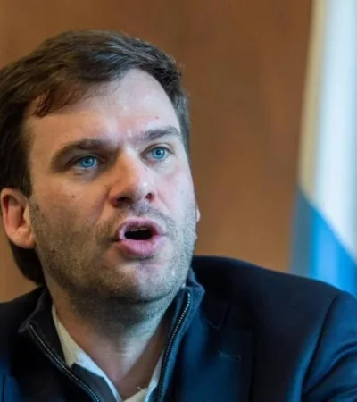 juan-manuel-lopez-jpg.