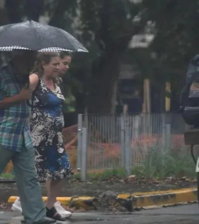 900x600-smn-confirmo-nueva-alerta-color-amarillo-para-centro-sur-pais-1026453-062518-jpg.