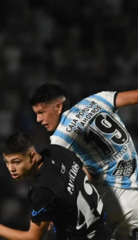 gi1yxmswkaa4ktg-jpg.