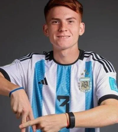 ghmyuylxaaa4mk4-jpg.