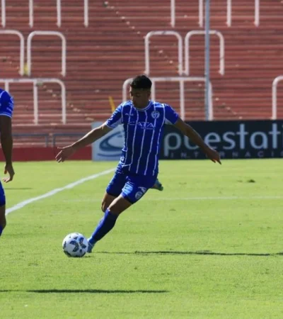 gi5d-v9xgaat58i-jpg.