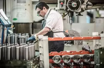 Cada vez más empleados cambian de trabajo en busca de que los traten bien