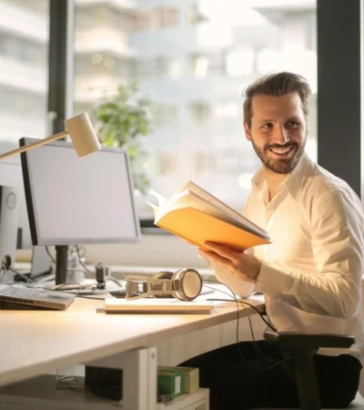 pexels-andrea-piacquadio-927022-jpg.