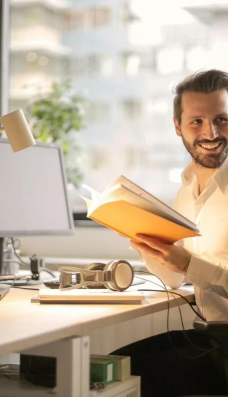 pexels-andrea-piacquadio-927022-jpg.