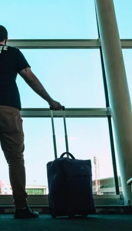 pexels-victor-freitas-1381415-jpg.