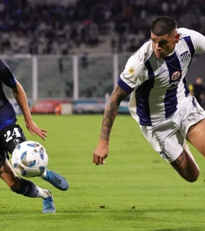 gkhk0etxcaijziv-jpg.