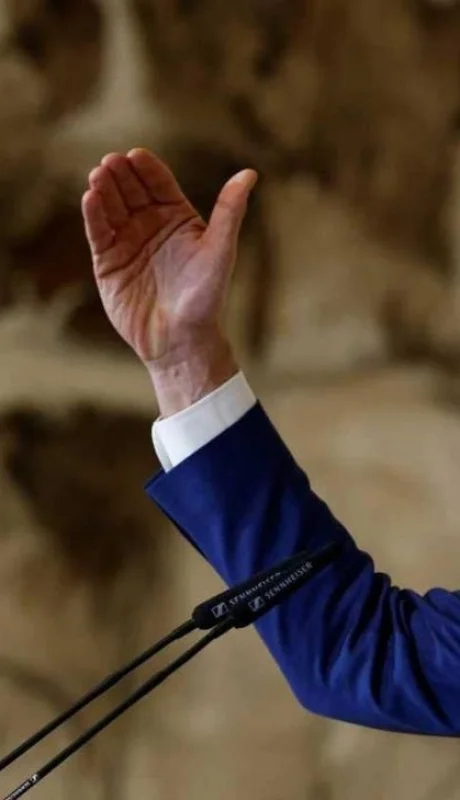 1366-1703684109231227506-jpg.