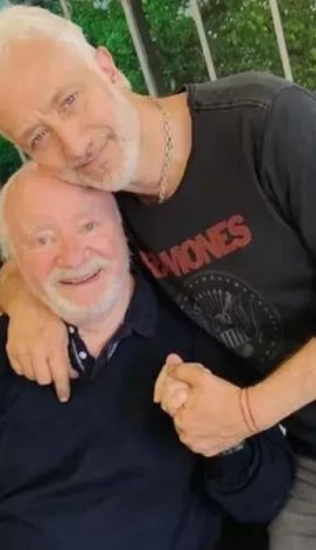 andy-y-su-padre-jpg.