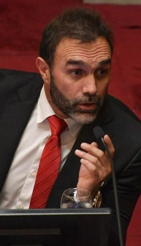 ezequiel-atauche-png.