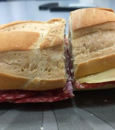 sanguche-de-salame-jpg.