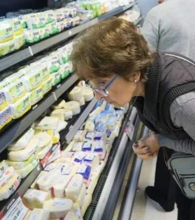 jubilada-comprando-jpg.