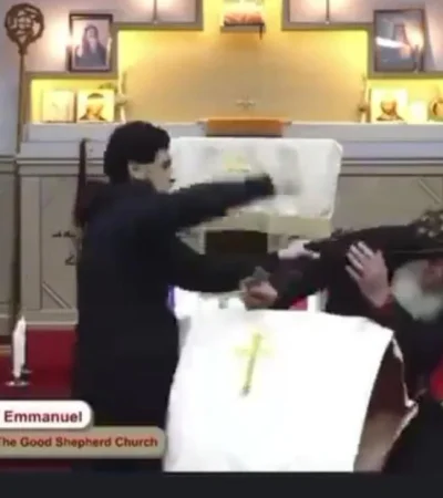 cura-apunalado-iglesia-barba-catolico-ataque-png.