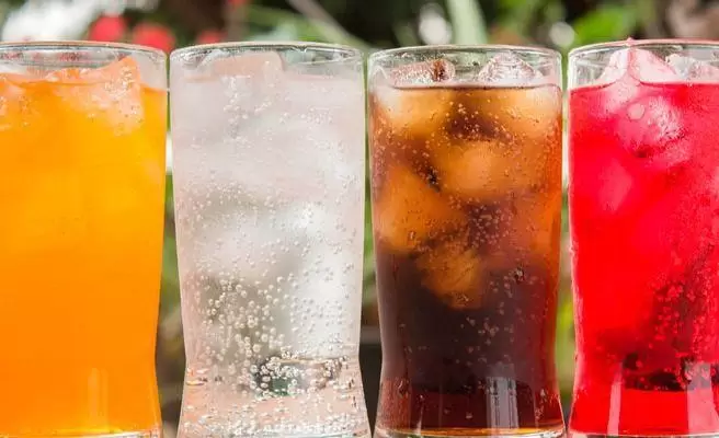 bebidas-dulces-gaseosas-dulzor-diabetes-png.