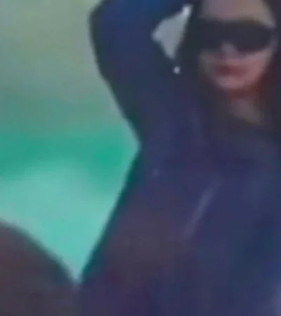 mujer-volcan-caida-png.