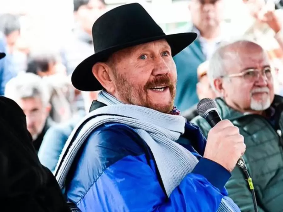 gildo-insfran-critico-a-francisco-paoltroni-y-a-los-portenos-1558828-jpg.