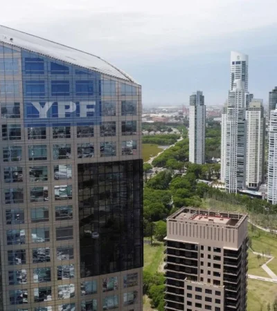 Oficinas corporativas de YPF en Buenos Aires.