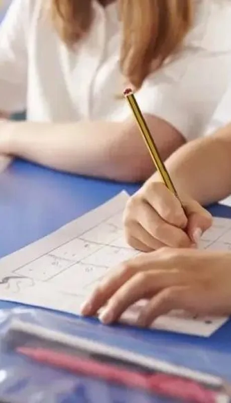 El 16 de mayo termina la inscripción 2025 de los vouchers educativos.