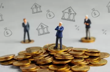 Estrategias de inversión 2024: Fondos T+1 vs. Money Market