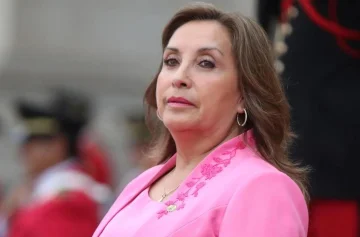 Insólito: autorizan a Dina Boluarte a gobernar desde el extranjero