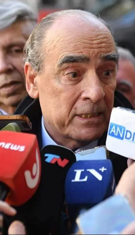 guillermo-francos-png.