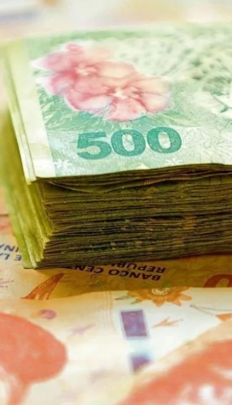 pesos-argentinos-jpg.