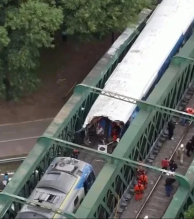 90-heridos-por-un-choque-de-trenes-en-buenos-aires-argentina-5686-jpg.