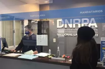 Registros Automotores: bajan impuestos y se podrá elegir dónde hacer el trámite