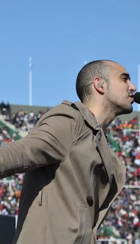 1024px-abel-pintos-2011-08-21-jpg.