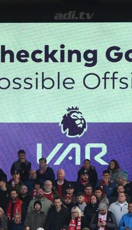 gnoq9whwiaenehg-jpg.