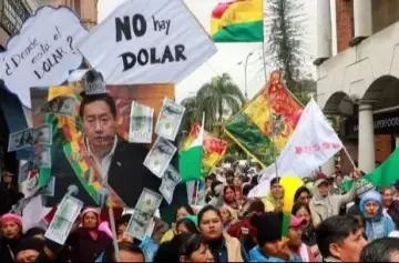 Bolivia, en crisis por escasez de dólares