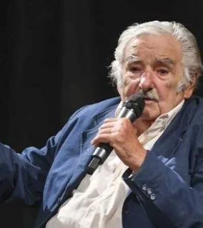 mujica-jpg.